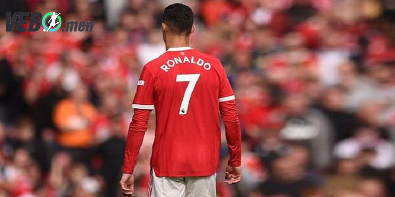 Chiếc áo số 7 đã cùng Ronaldo đi vào lịch sử của bóng đá thế giới