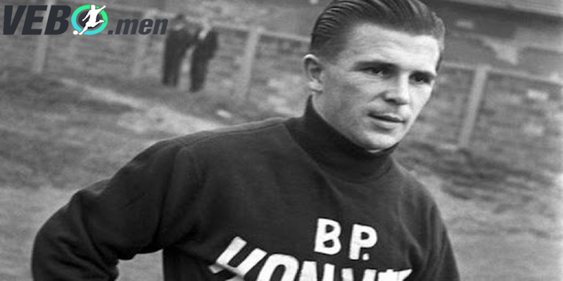 Puskas - ông vua của những siêu phẩm